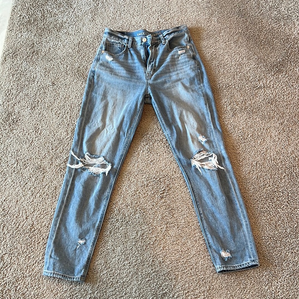 AE mom Jean